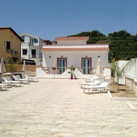 Costa Del Sol Bed & Breakfast Porto Empedocle Ngoại thất bức ảnh