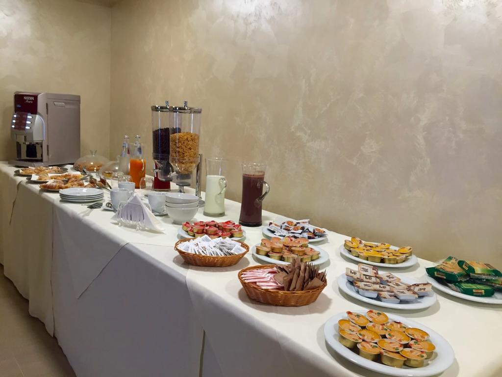 Costa Del Sol Bed & Breakfast Porto Empedocle Ngoại thất bức ảnh